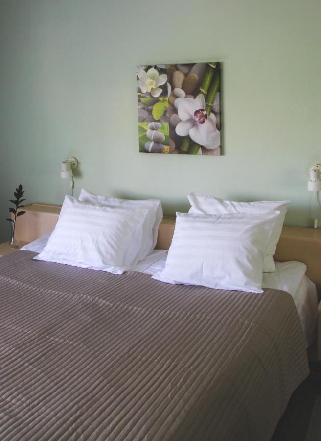 Nette Hotel Parnu Bagian luar foto